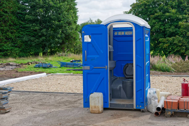 Best VIP or Luxury Restroom Trailers  in Elgin, TX